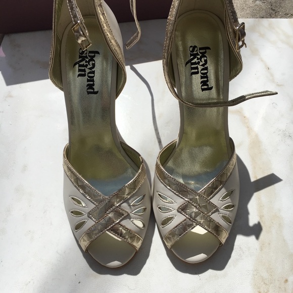 Beyond skin Cream and gold heels - Picture 4 of 8